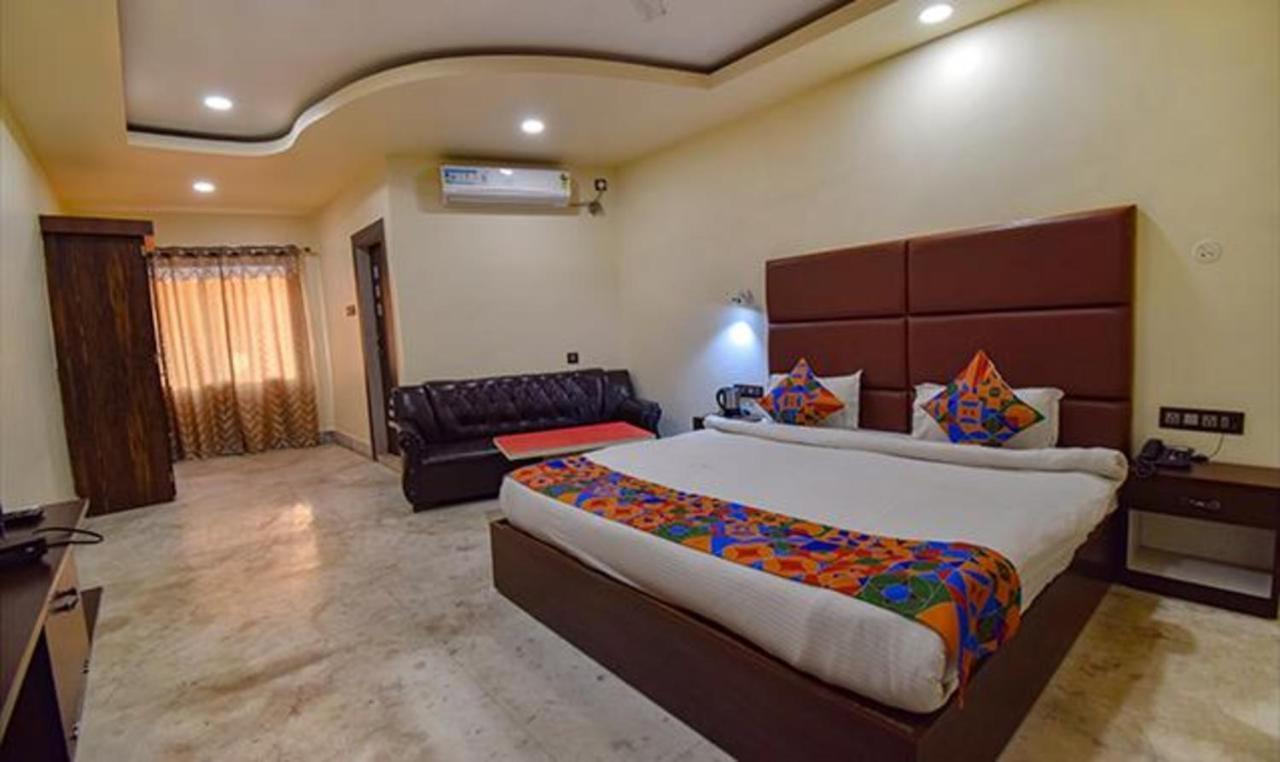 Fabhotel Rr Suites Gauháti Kültér fotó
