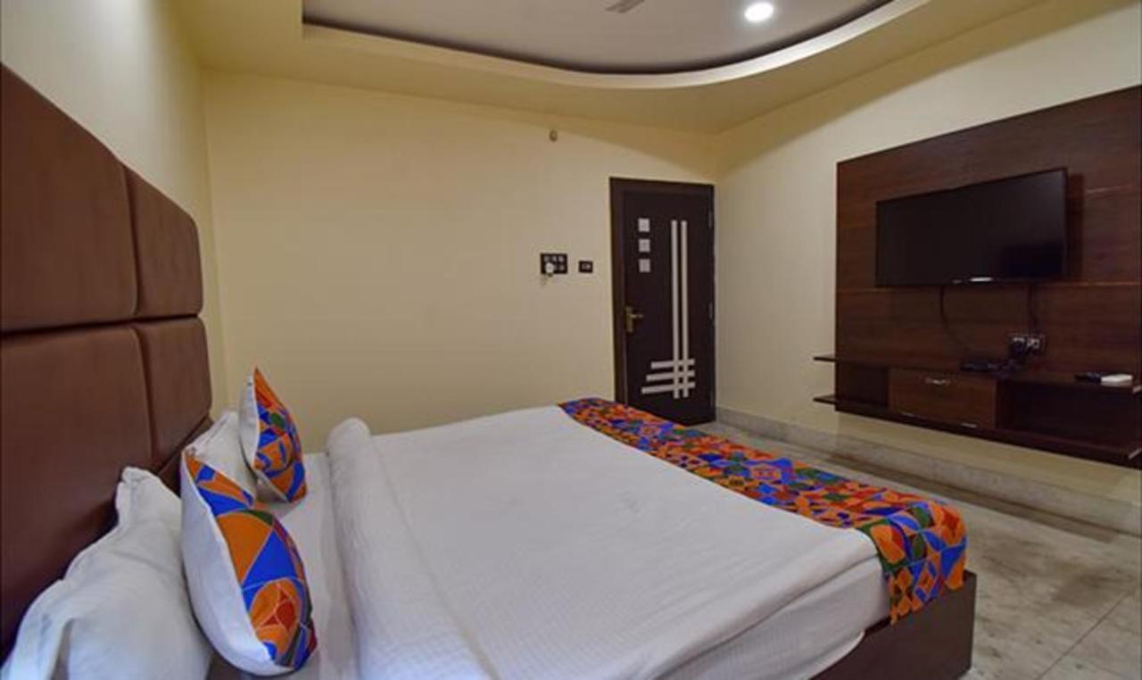 Fabhotel Rr Suites Gauháti Kültér fotó